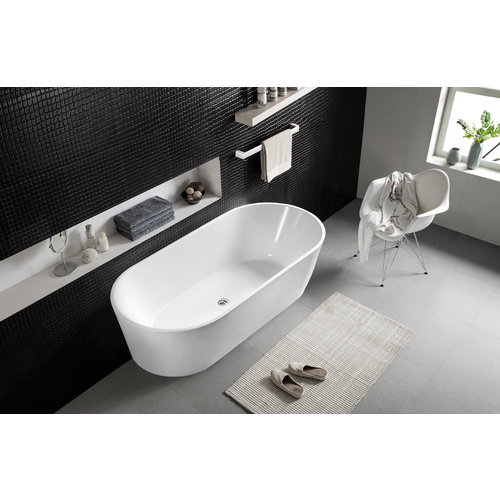 NAGA Prima 1400mm Freestanding Bath - White